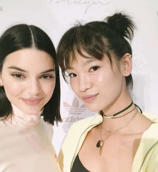 超模撞脸justin黄明昊:姐姐会给你投票!粉丝:真的像,谢谢姐姐