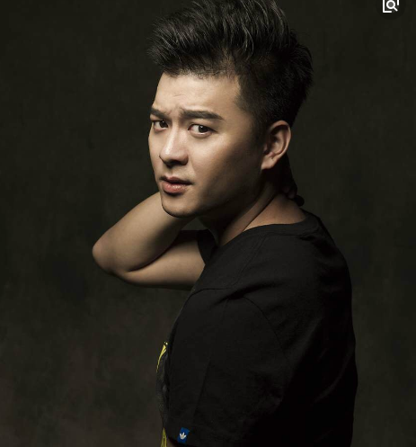中国新生代实力派男演员张戈个人照片,太有男人味了