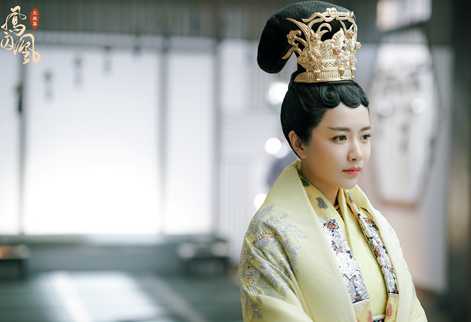 李春嫒《凤囚凰》背后"主子"显露真容