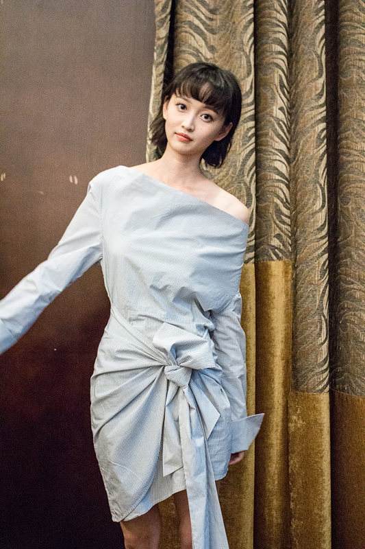 这样的虞朗你们喜欢吗