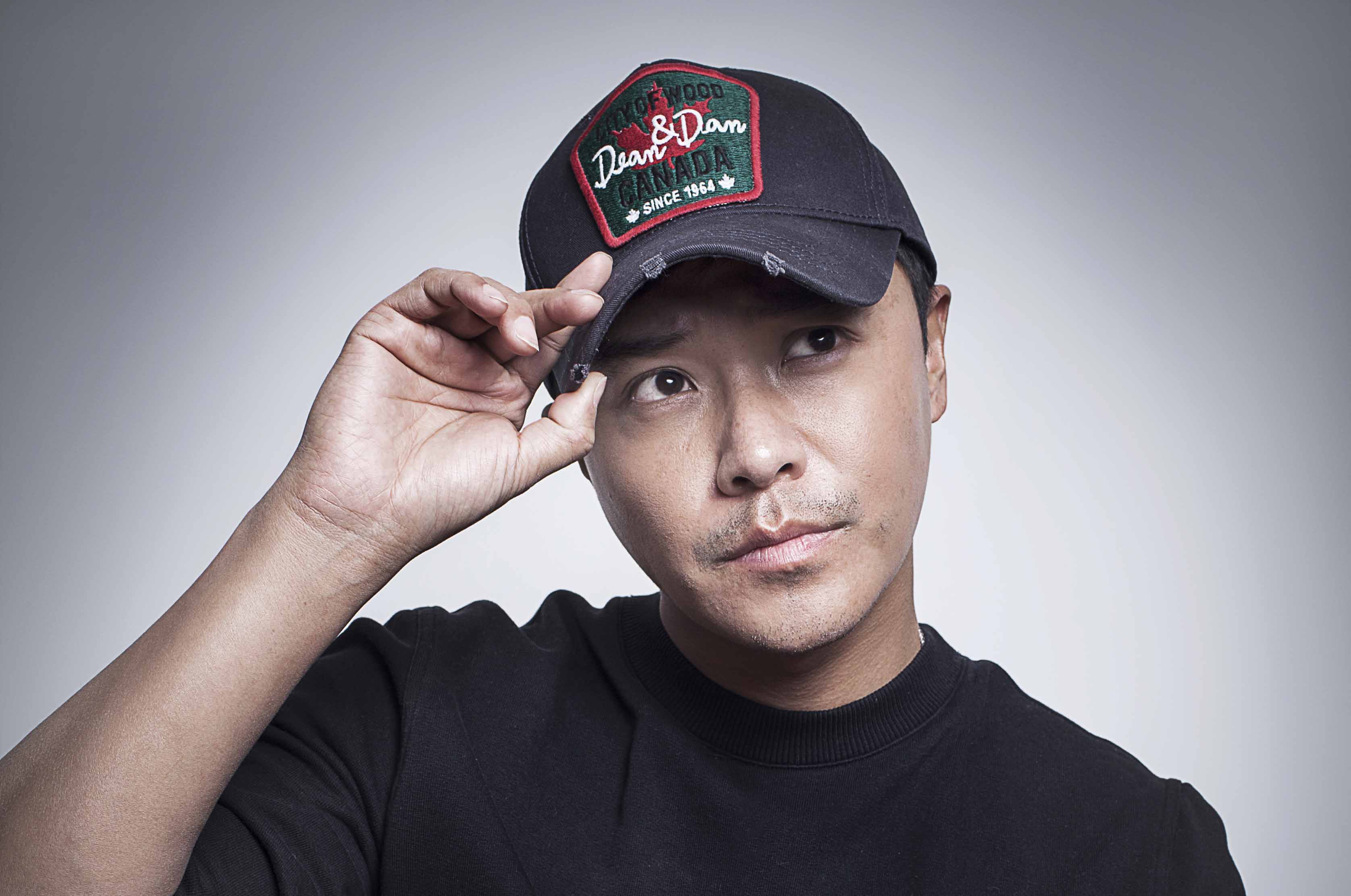 又一部主角被吊打大戏!"航母级"配角阵容,简直是"王的盛宴"