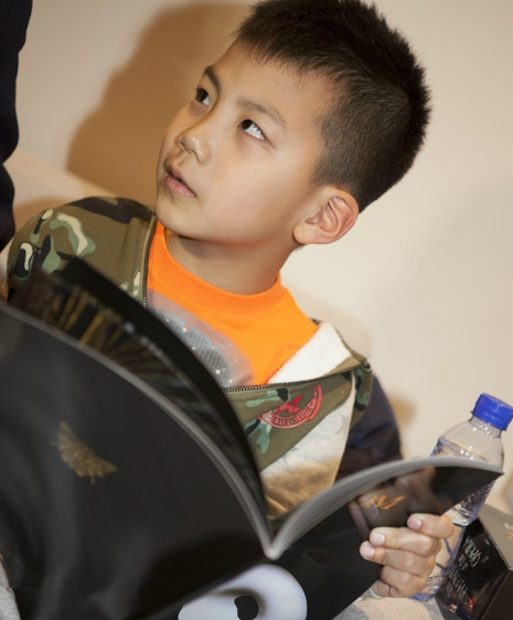 霸道小总裁胡皓康长大了,这霸气的小眼神像极了胡军