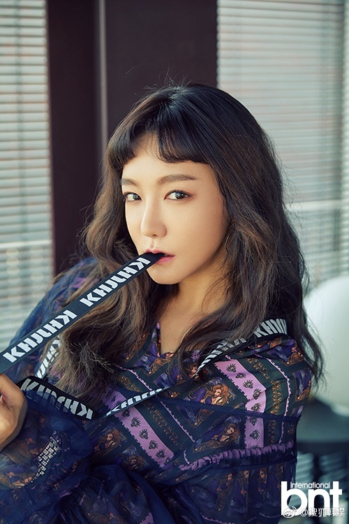 申素率拍bnt写真 谈公开恋爱展现大方态度!