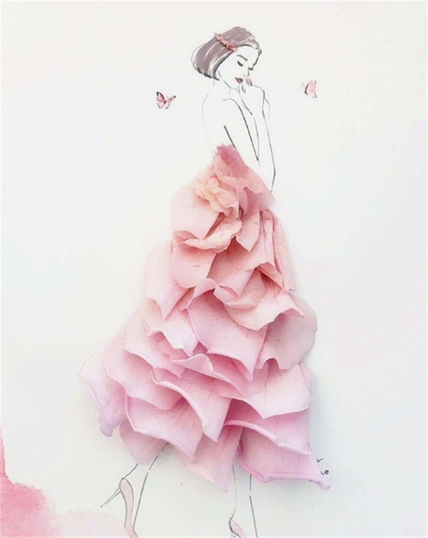 用花瓣拼制成礼服,繁花似锦,真的很美!