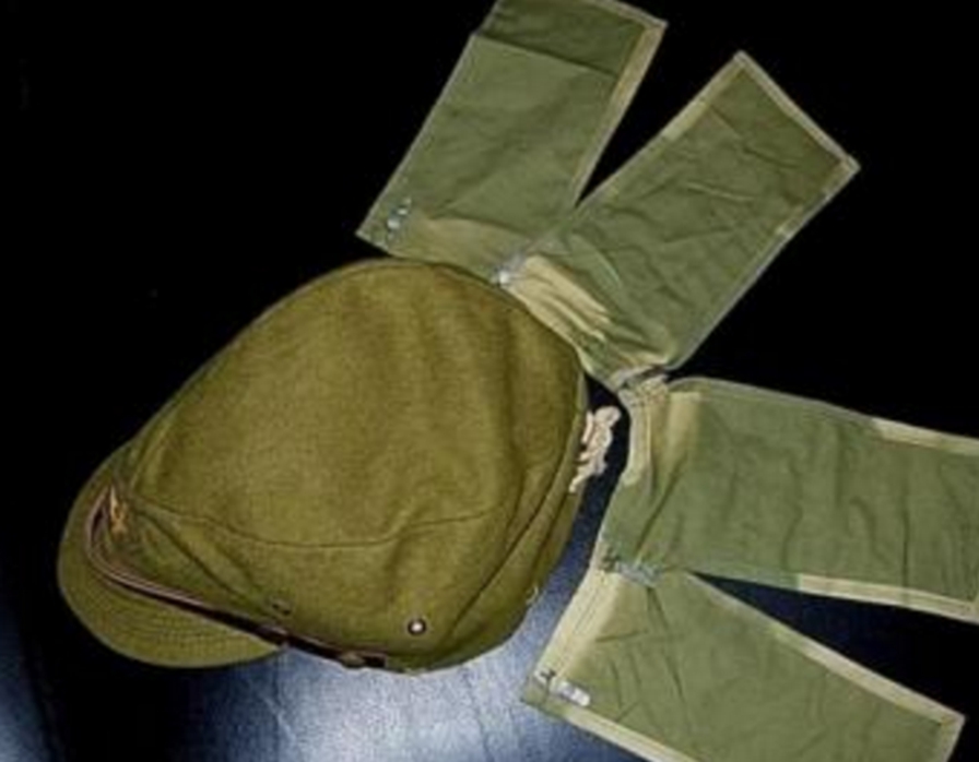 日本军帽上的几片垂布,看着没用,却让日军减少10万伤亡