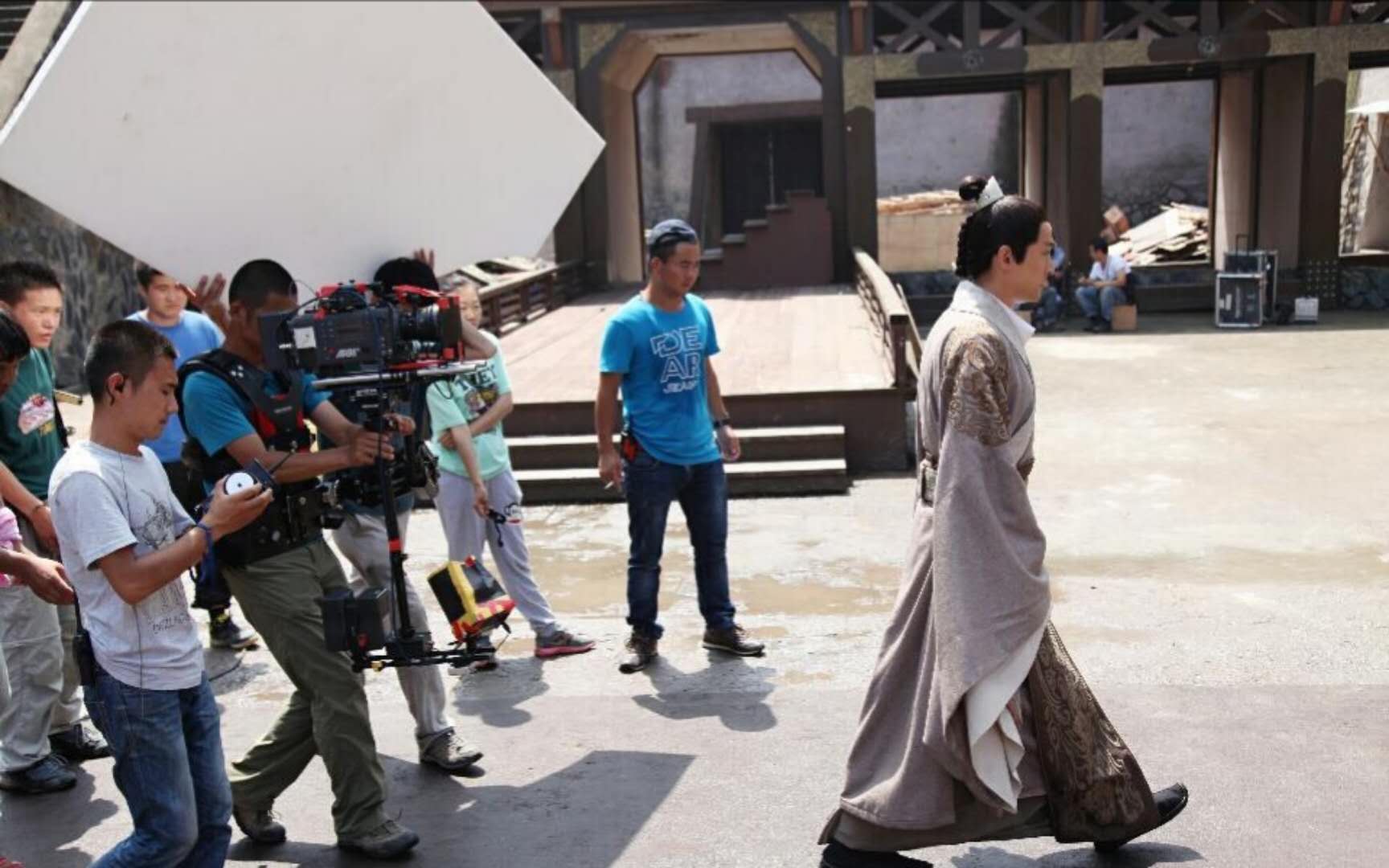 《琅琊榜》幕后花絮照,胡歌王凯到底多敬业,一个细节就能看出来