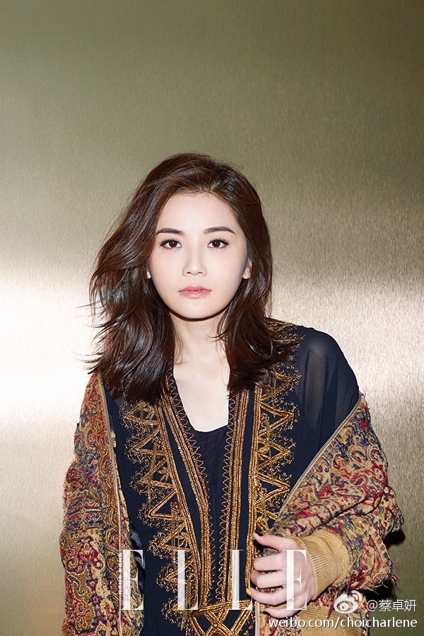 "香港人气天后"蔡卓妍:独特少女气质 甜美形象