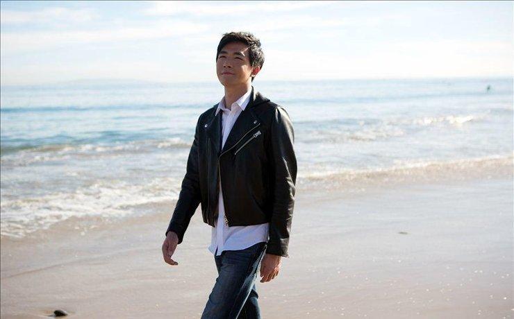 2014年9月,主演的电视剧《把爱带回家》播出,俞灏明本色出演一个暖男