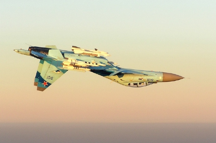 苏-35ub战斗机