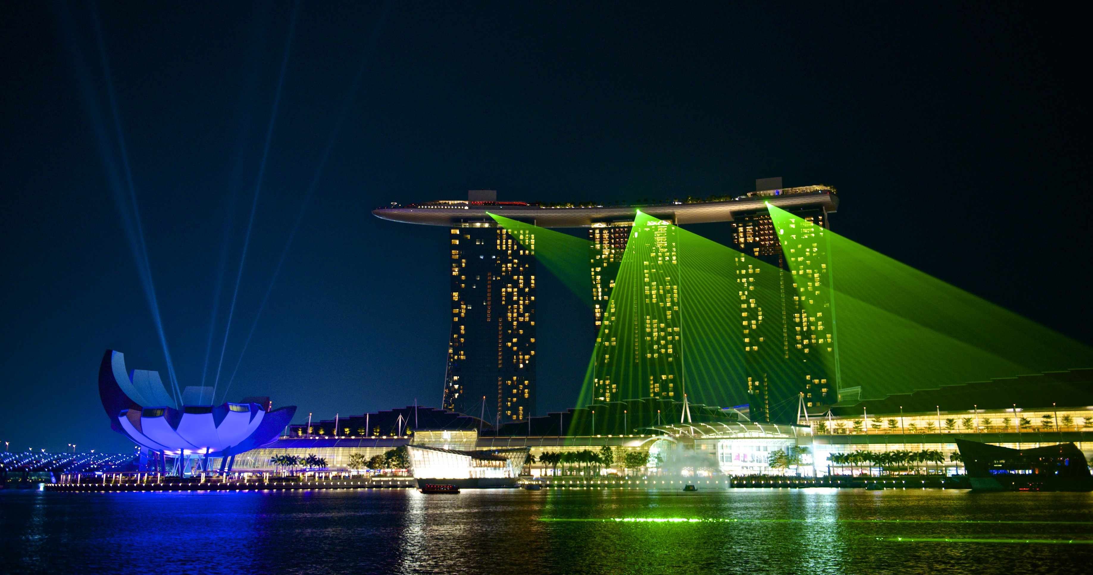 新加坡的迷人夜晚图片