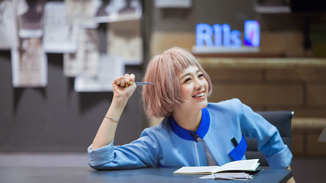 《明星大侦探》鬼鬼放飞自我的4种发色,最后一个绿的我发慌