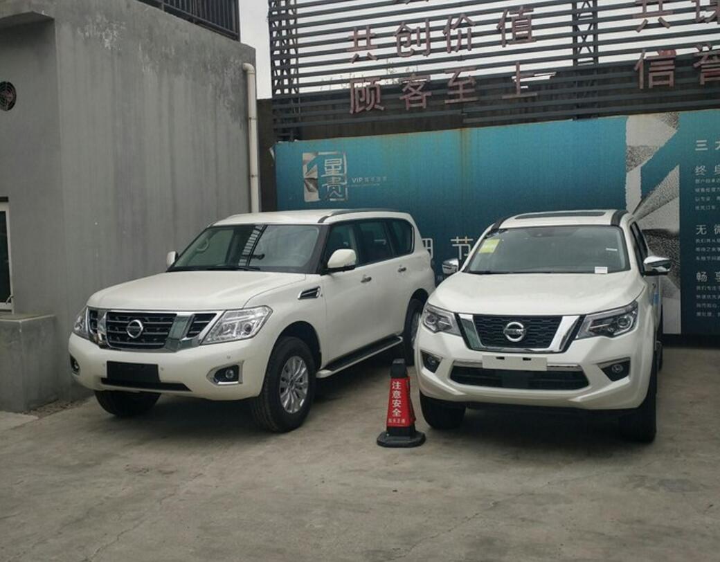 途乐与小弟途达停在一起,风头被小弟都抢走了,日产怎么想的