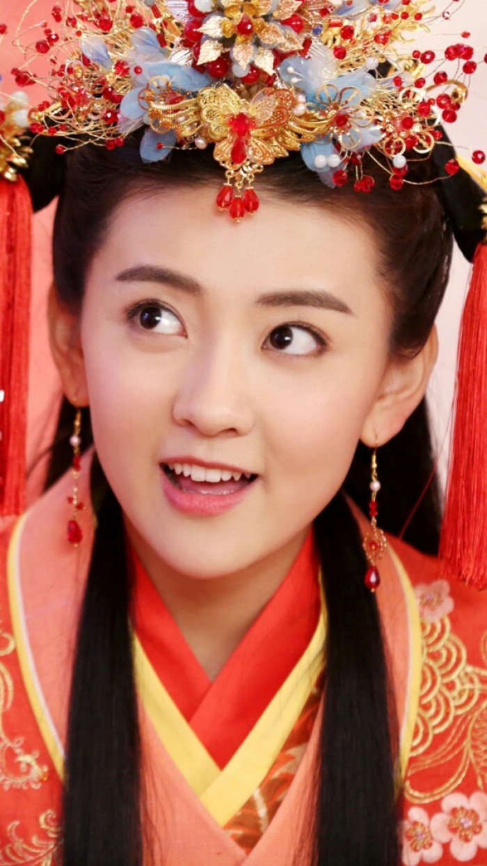 梁洁高清壁纸——《双世宠妃》中的八王妃曲小檀驾到!快来围观