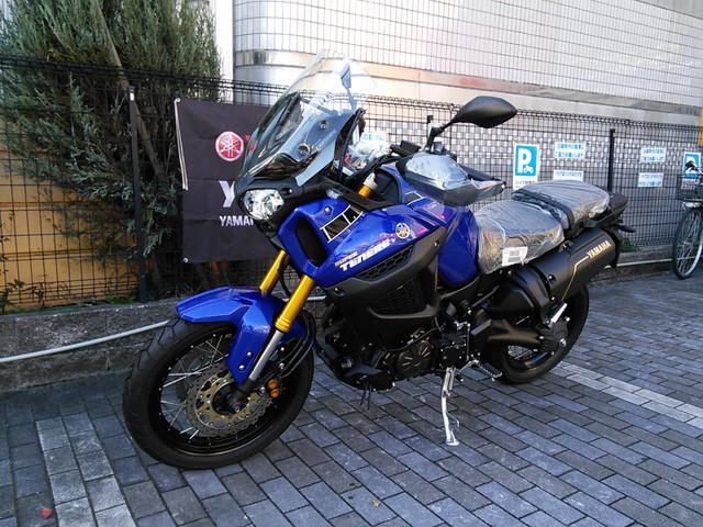 实拍雅马哈轴传动摩托车xt1200!