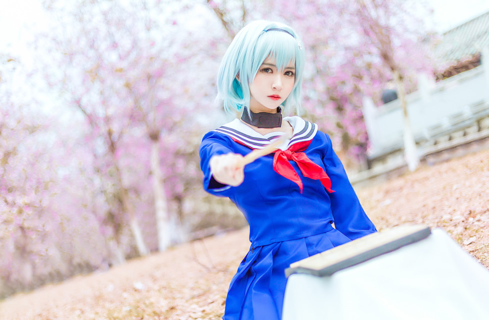 龙王的工作空银子cos:学姐梦