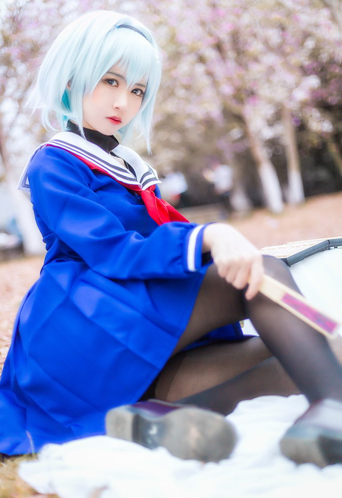 龙王的工作空银子cos:学姐梦