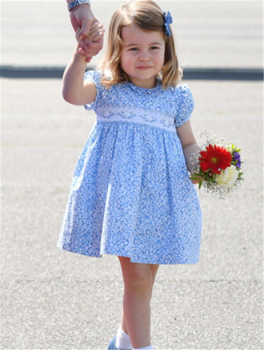 英国首位不受性别影响继承权的公主,夏洛特小公主成史上第一人!