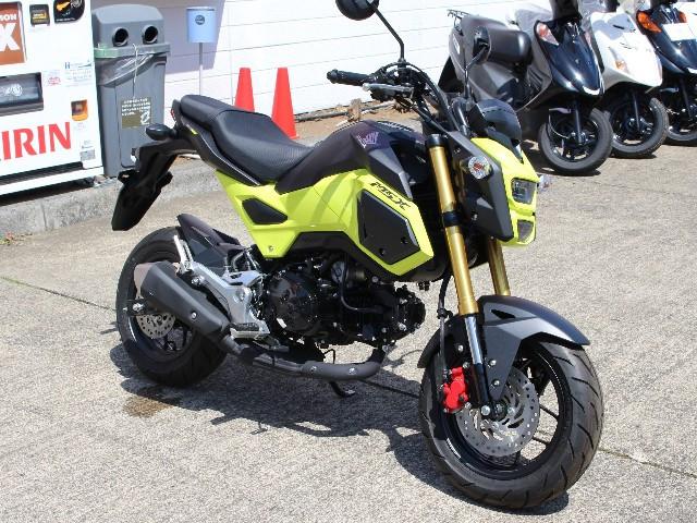 实拍本田125cc迷你摩托车!