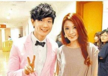 《爱要怎么说出口》林俊杰,田馥甄两人的眼神放电