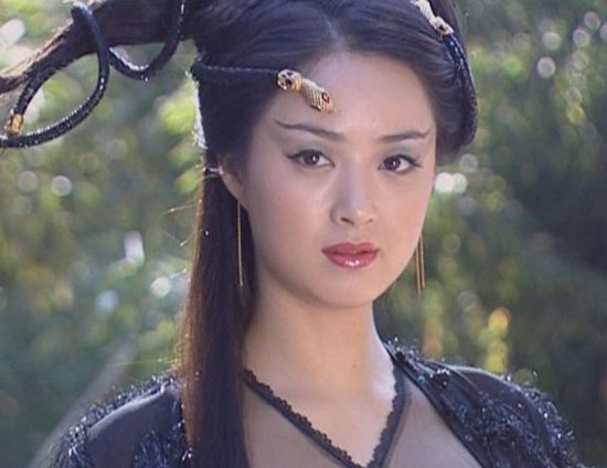 这些影视剧里面演过的蛇妖,那个最打动你!