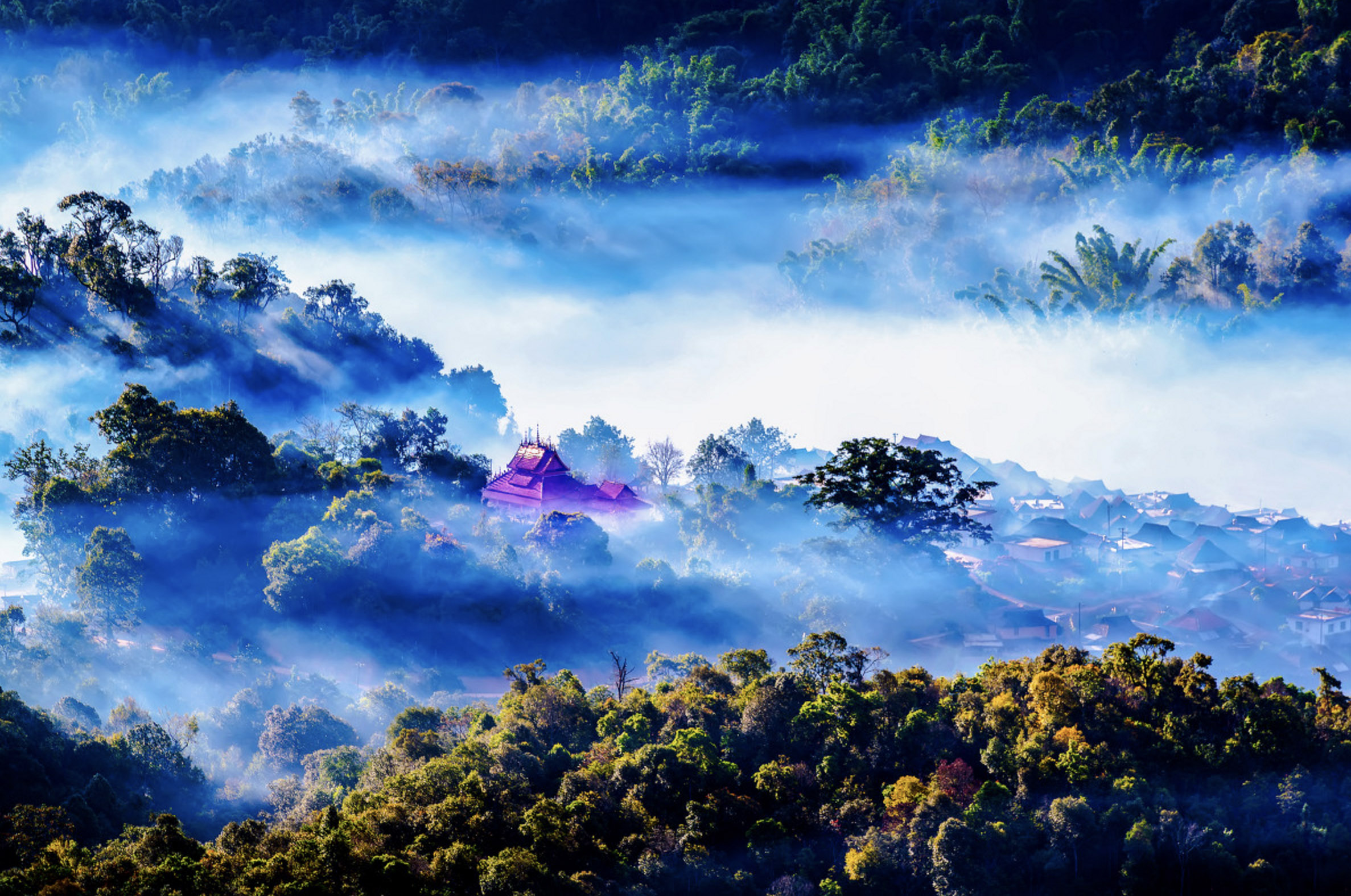 蓝天,白云,美食还有泼水节,西双版纳狂欢节