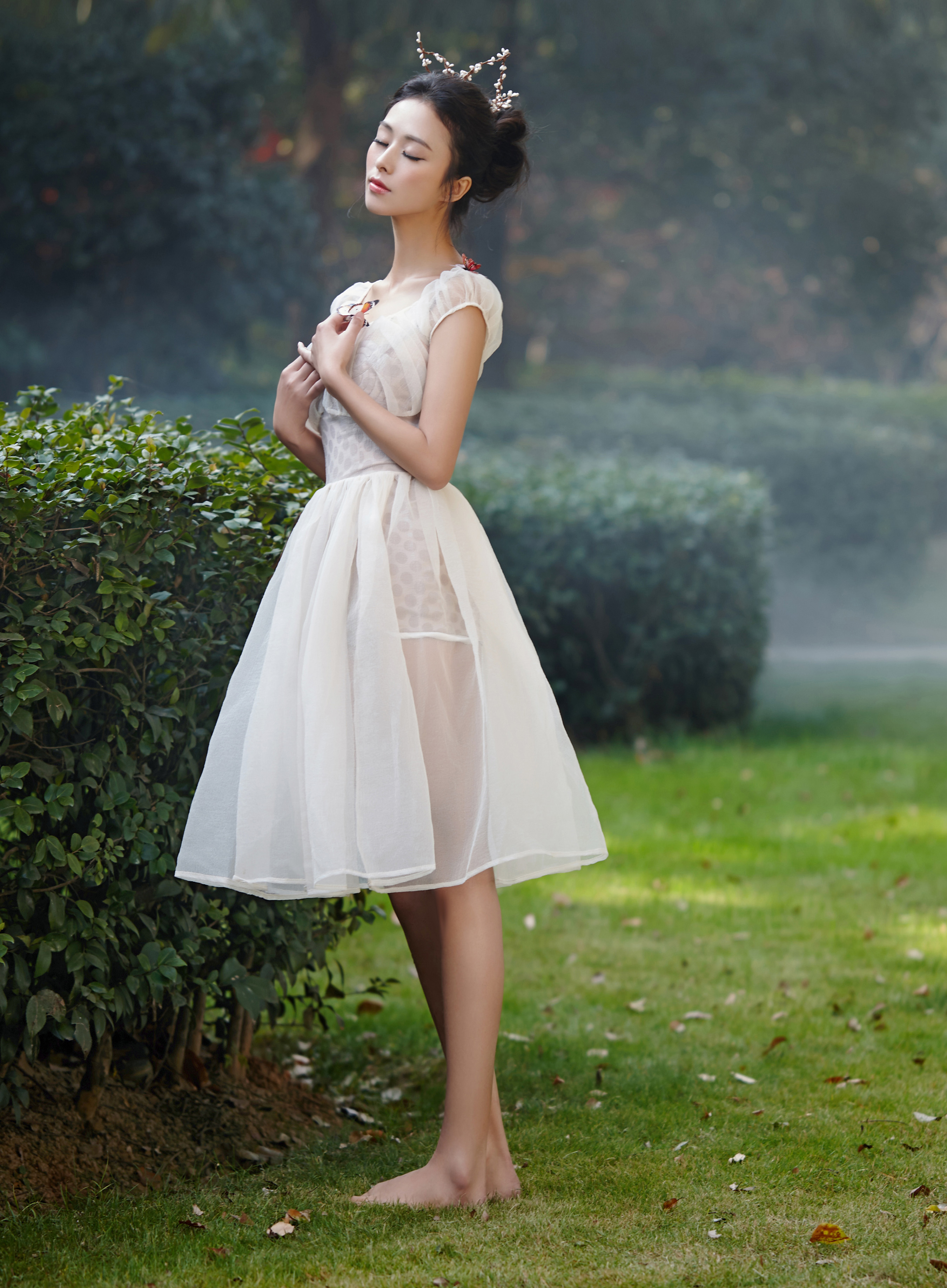 春风化蝶都不及你,女孩都喜欢的唯美照