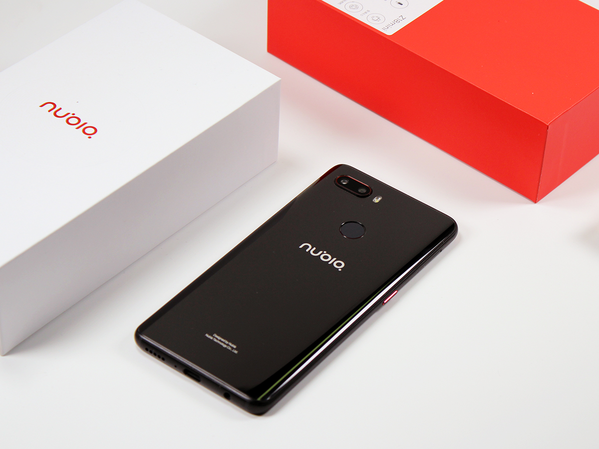 2400万双摄 性能小钢炮 努比亚z18mini图赏