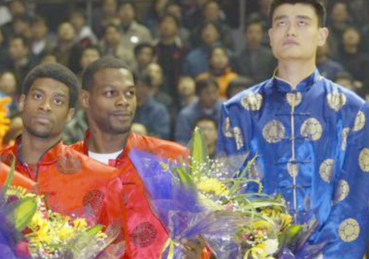 nba球星谁穿唐装最好看?麦迪帅气,奥尼尔相声演员!