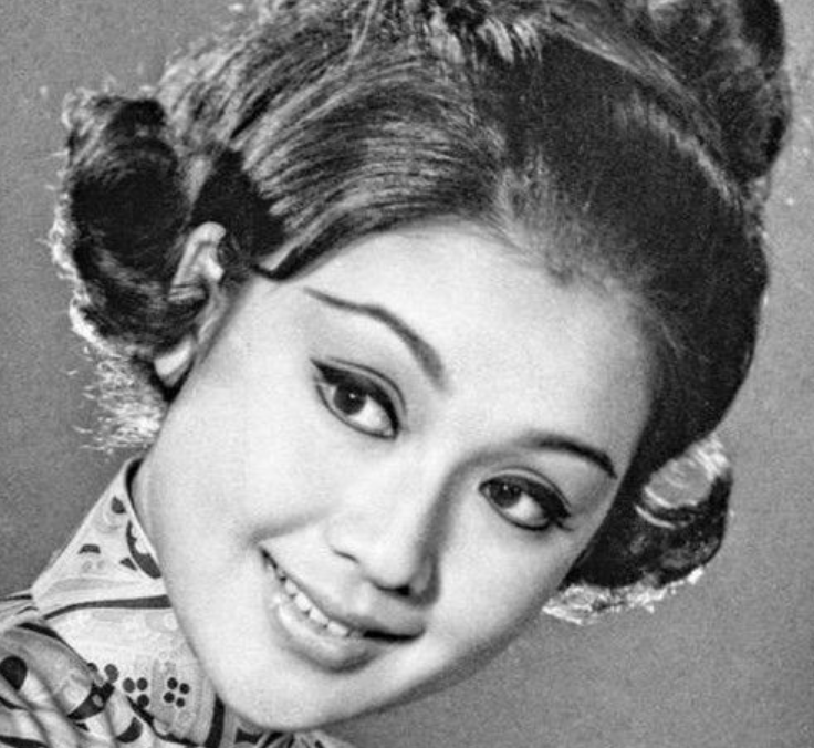 娱乐圈2018年去世的五大艺人,图三"娃娃影后",图四是"姚明"