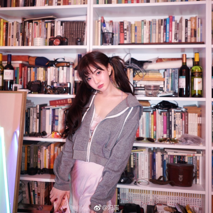 《乡村爱情》中最美的女演员黄一芝,现实生活中同样美丽