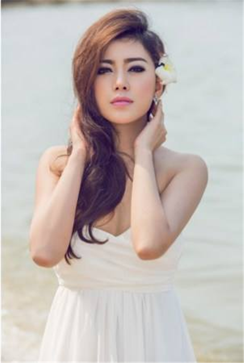 爱情公寓秦羽墨扮演者赵文琪清凉写真性感知性