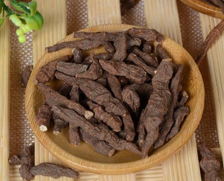 人们称其为"毛鸡腿",又有人称其为"人参果",是种中药材,您可认识?