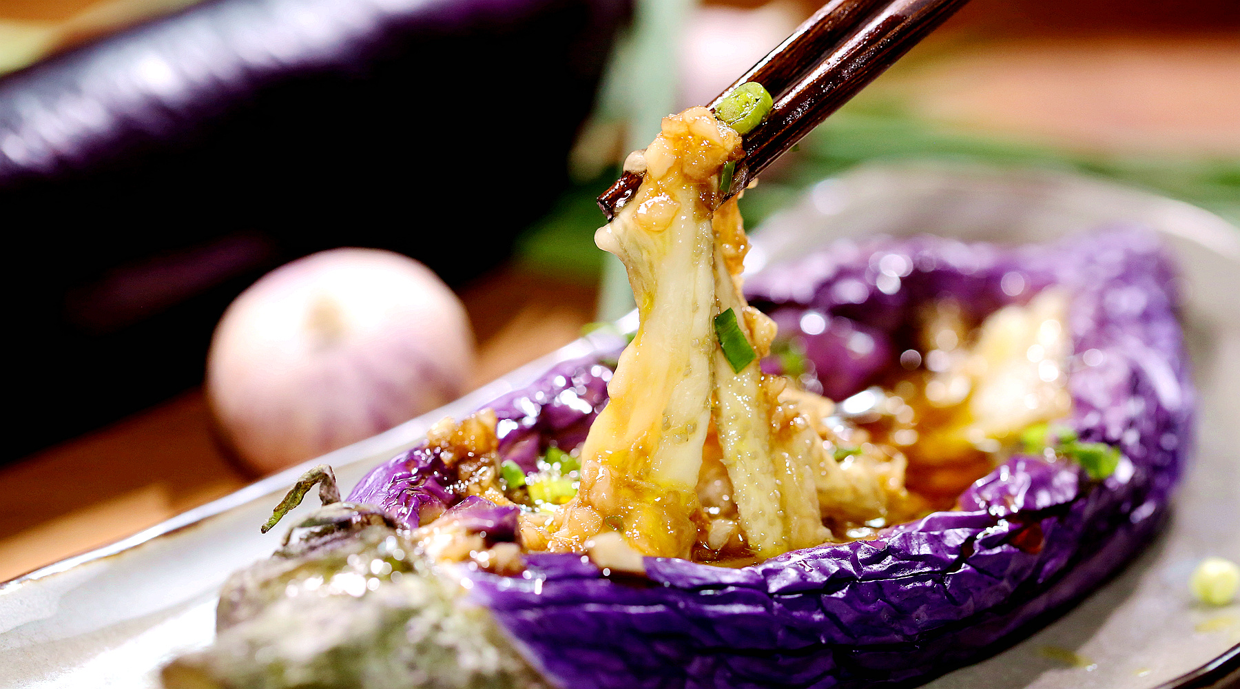 蒜香茄子,不仅要好吃下饭,还要简单方便