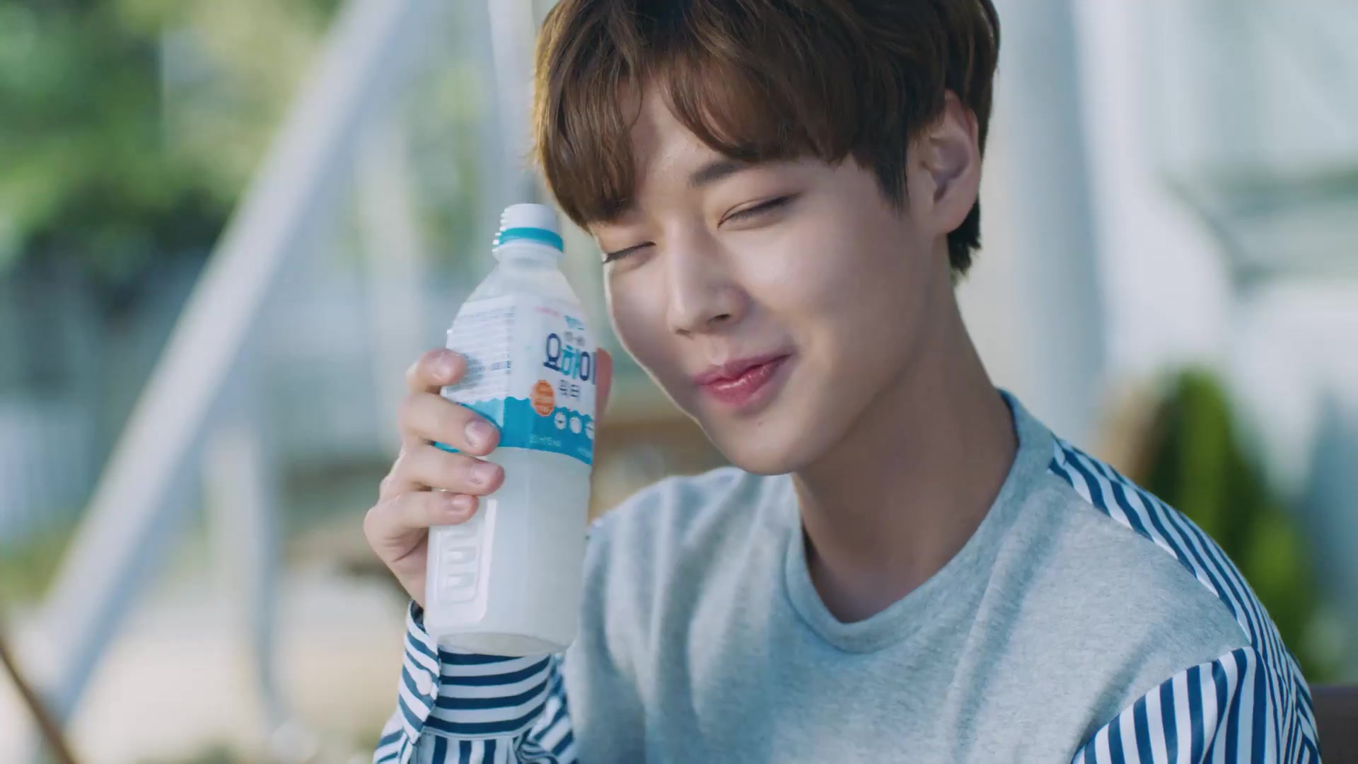 "人间仙子"朴志训,来感受下小哥哥的颜值暴击吧