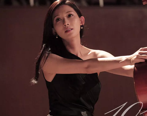 《101次求婚》林志玲的5套衣服,图2很性感,最后一张黄渤动了心