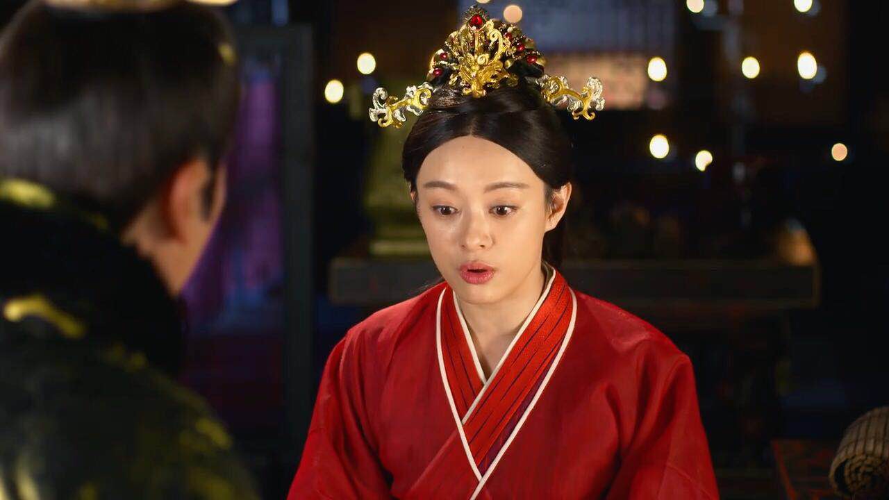 芈月传:芈月每次侍寝前,为何都要戴同一个头饰?