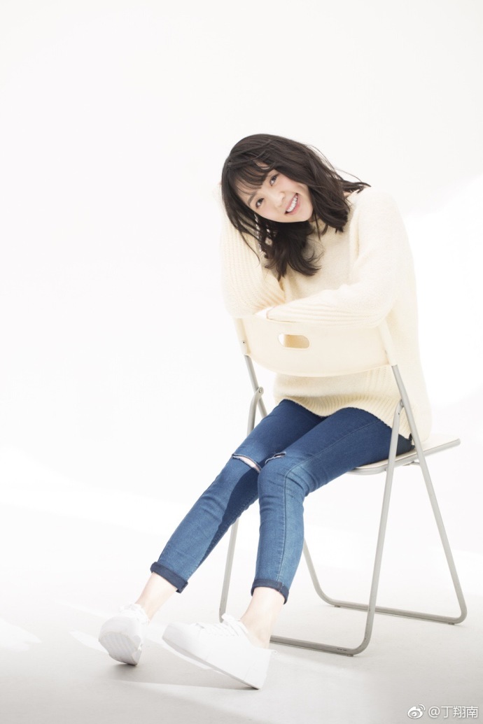 《一起同过窗》中的李殊词,现实生活中更美更甜更可爱!