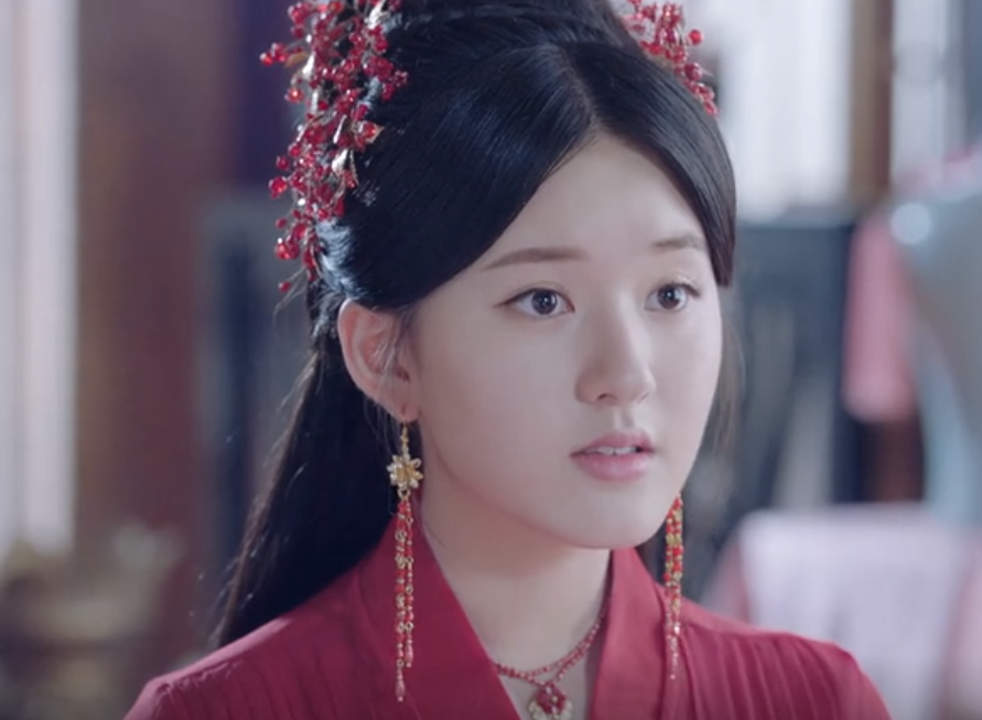 《萌妻食神》四大女演员,李艺彤第三种丹妮第二,她比女主还漂亮