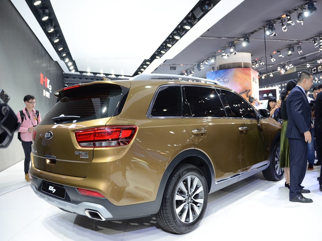 起亚最高端suv——起亚kx7,卖一台成本亏损10万