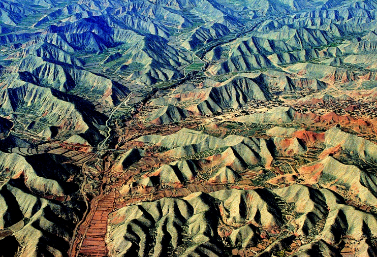 航拍中国黄土高原图片