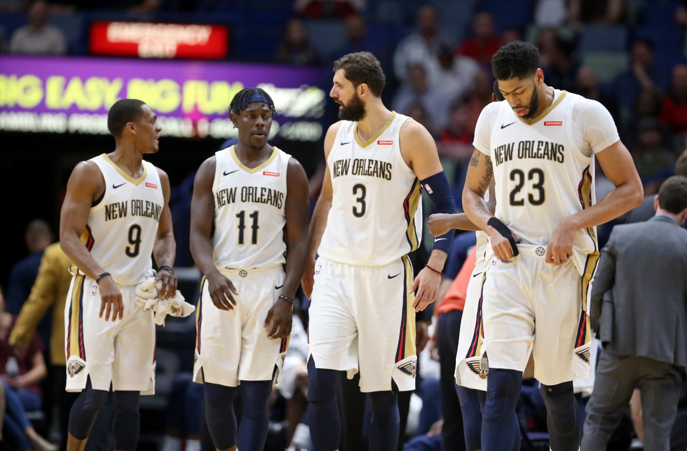 西部半决赛第一场,勇士队科尔为球队出招!球迷:鹈鹕队危险了!