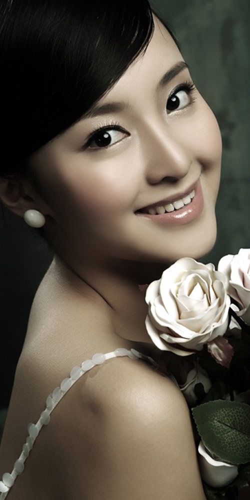 美丽的中戏校花——卢思思