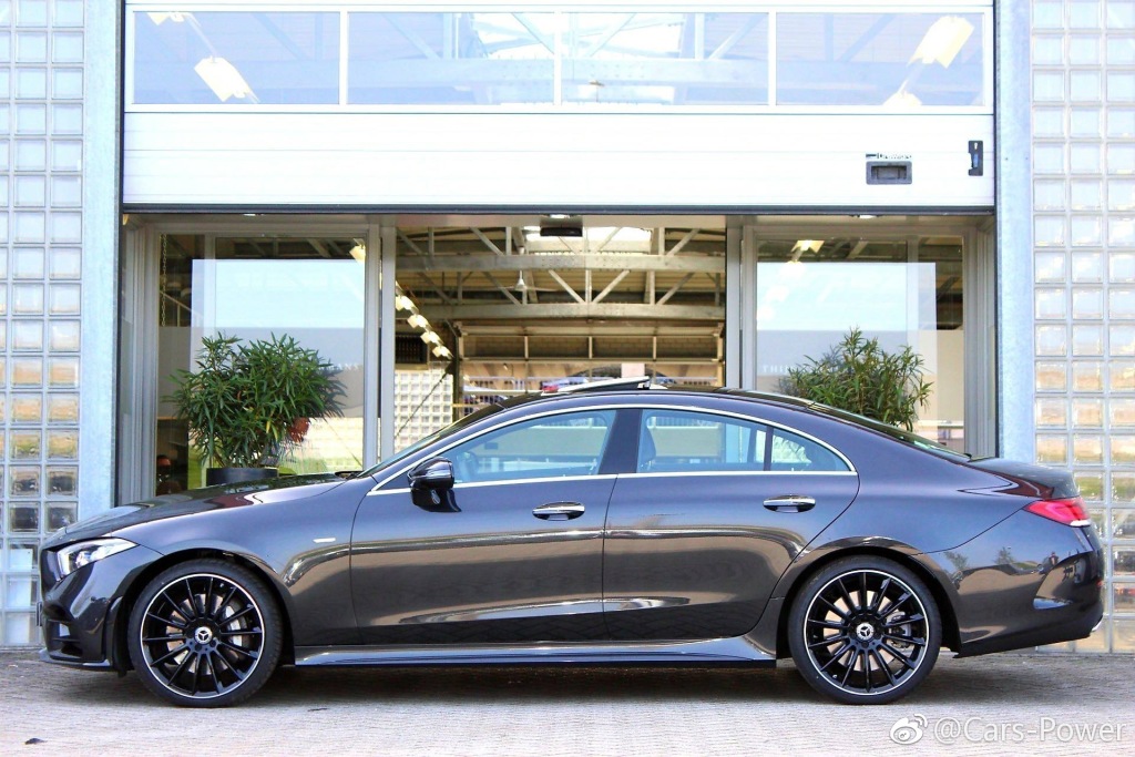 奔驰新cls 450 edition 1