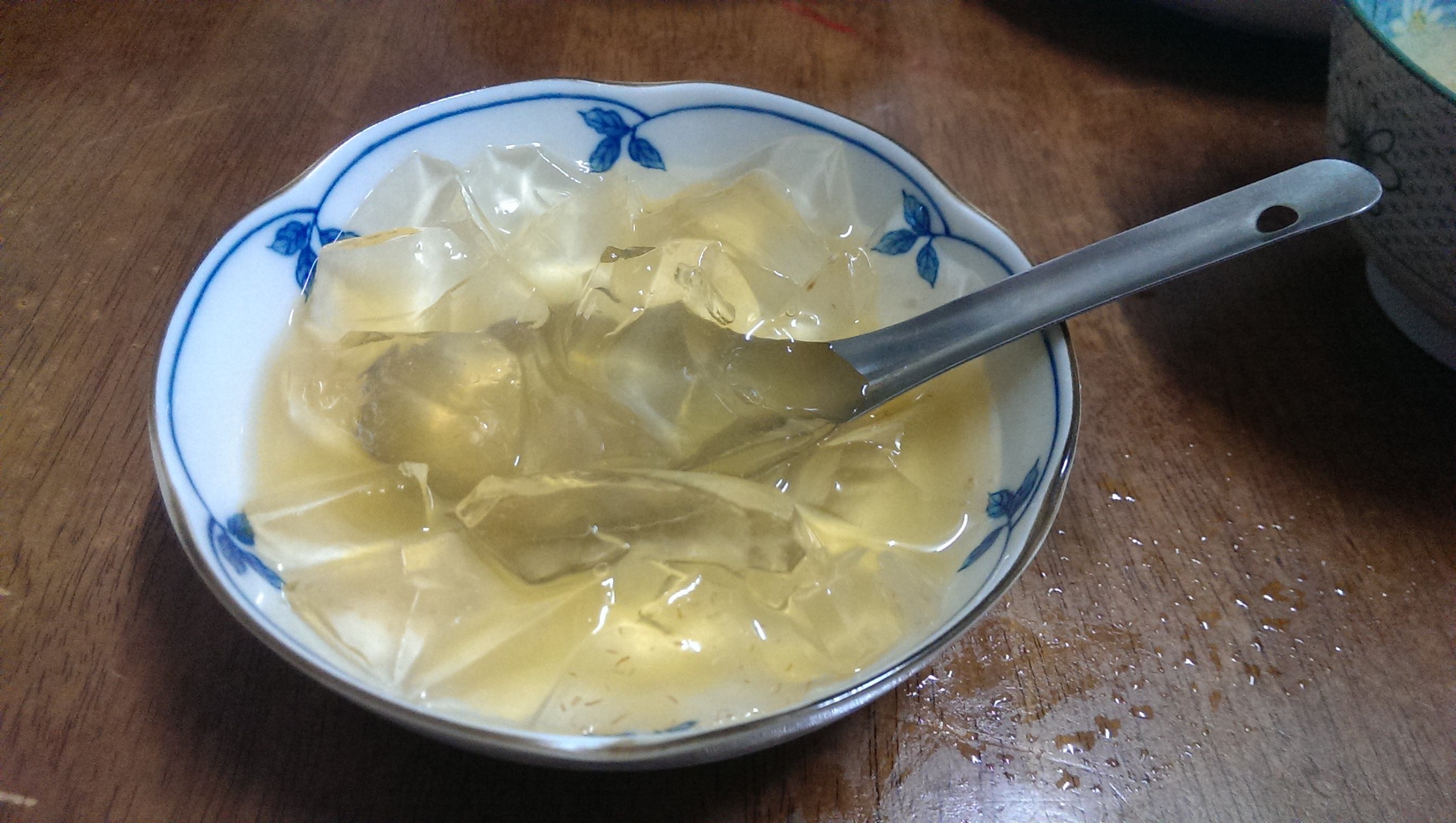 天气逐渐转热了,还记得家里的"凉粉果"吗?清凉爽口又营养!