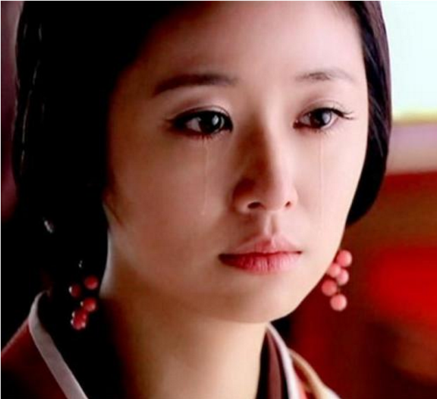 5位女星的哭戏,热巴最假赵丽颖最真实,第3位无人能及!