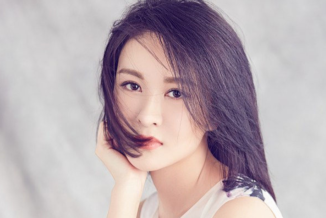 姓郑的五大女星,郑秀文上榜,第一比郑爽还要可爱!