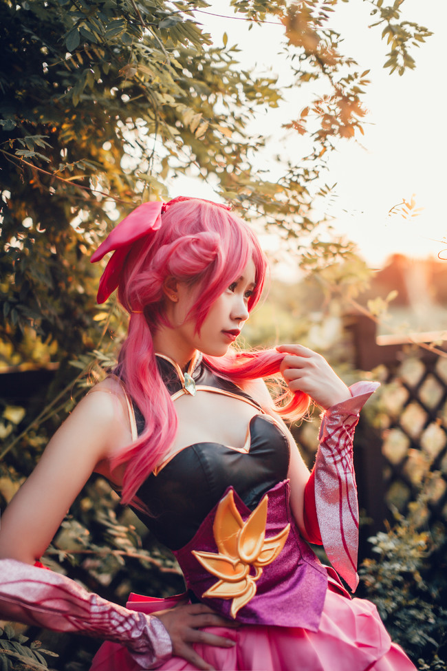 王者荣耀 蔷薇恋人孙尚香cos