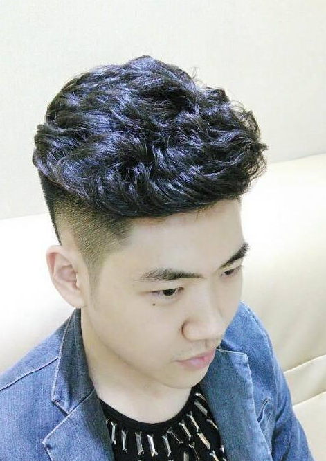 现在最流行的男士"半截头",还不剪剪剪!