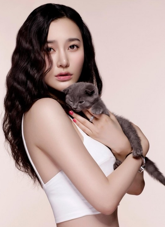 王子子美照,图1娇柔,图3清新典雅,图4看的我眼睛直了