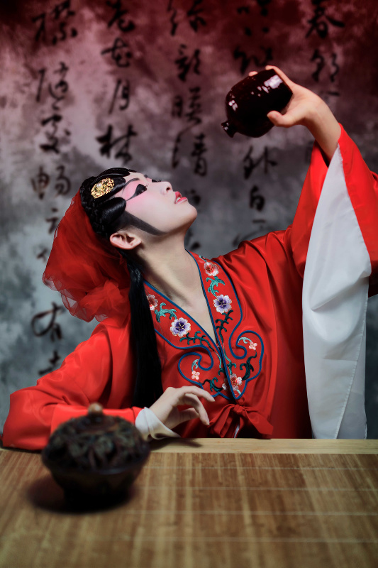 摄影:醉美人,这样穿,古风戏服也能穿出性感的味道!